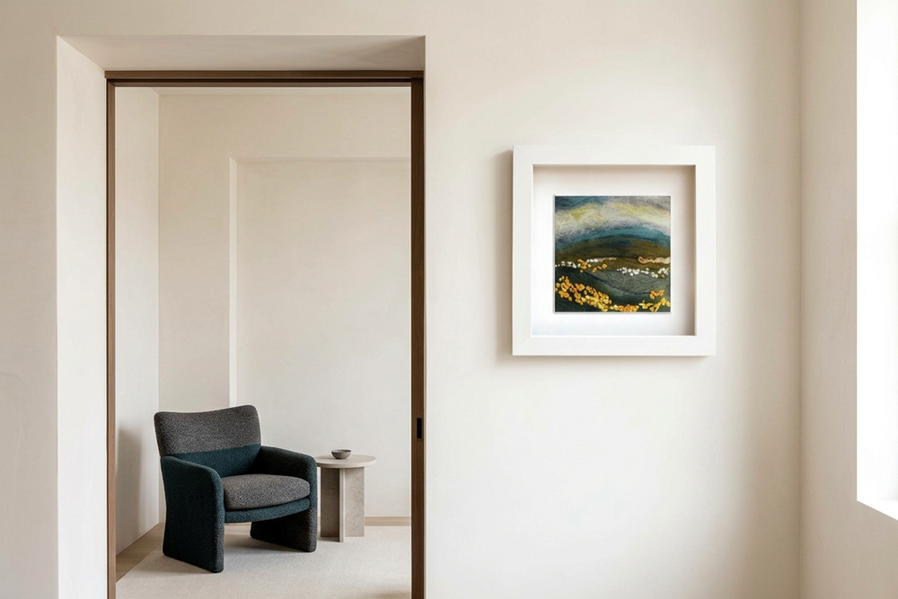 How to choose felt artwork for a small wall